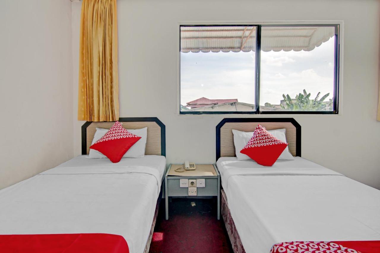 OYO 90697 Hotel Wisata Dumai Exterior foto